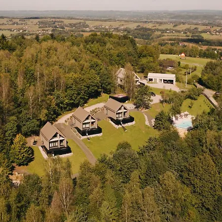 Casa de Férias Osada Trawna Góra - Luksusowe W Pobliżu Krakowa Basen, Sauna, Offroad, Energylandia Marcyporeba